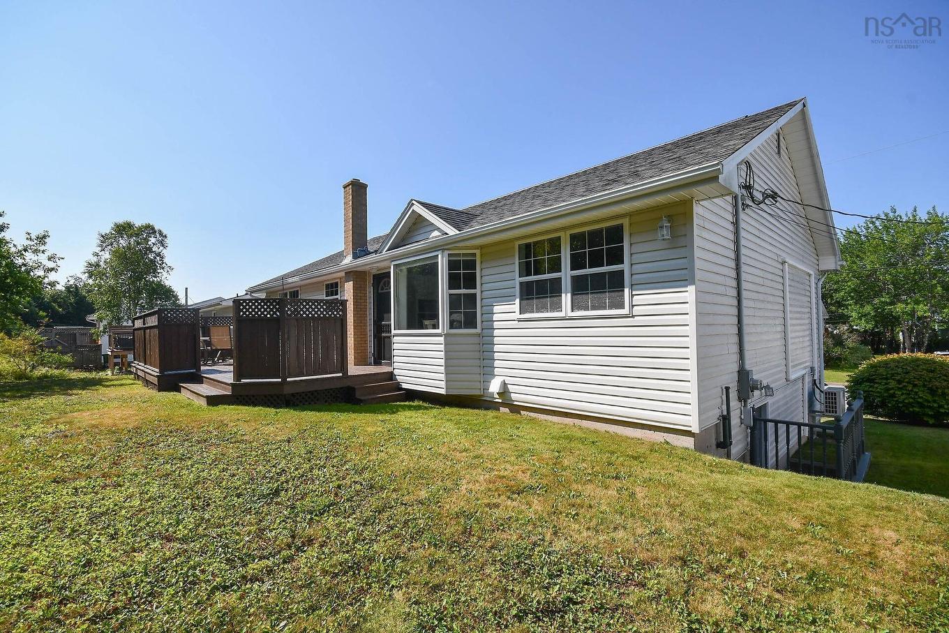 31 Barry Crescent, Herring Cove, NS