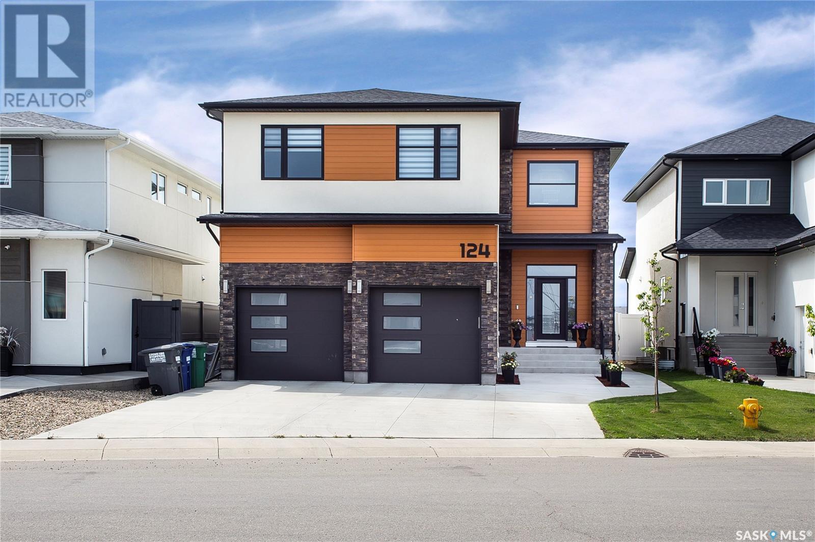 124 Forsey Avenue, Saskatoon, SK - Outdoor With Facade