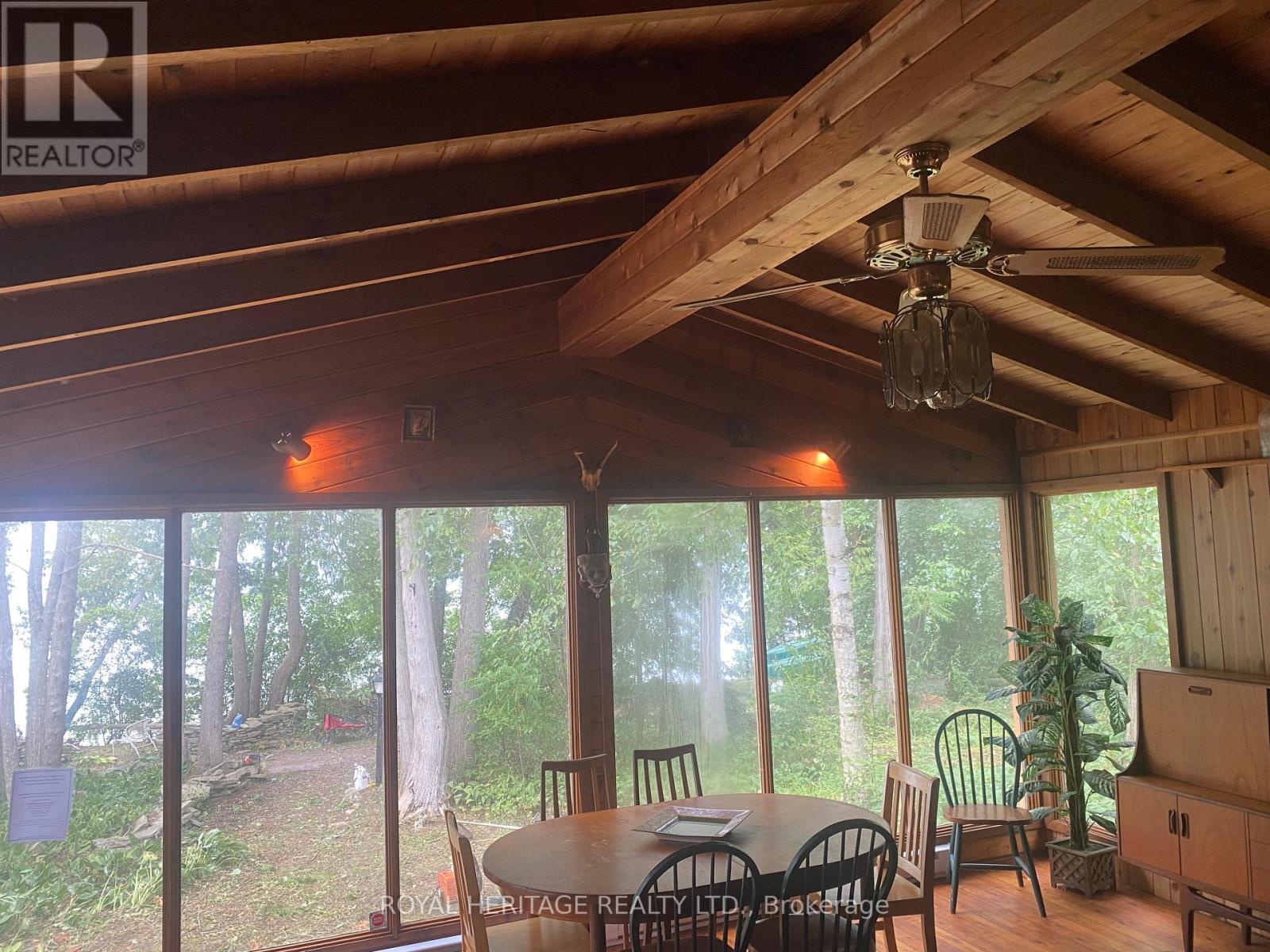 B40426 Shore Road, Brock, ON - Indoor Photo Showing Other Room