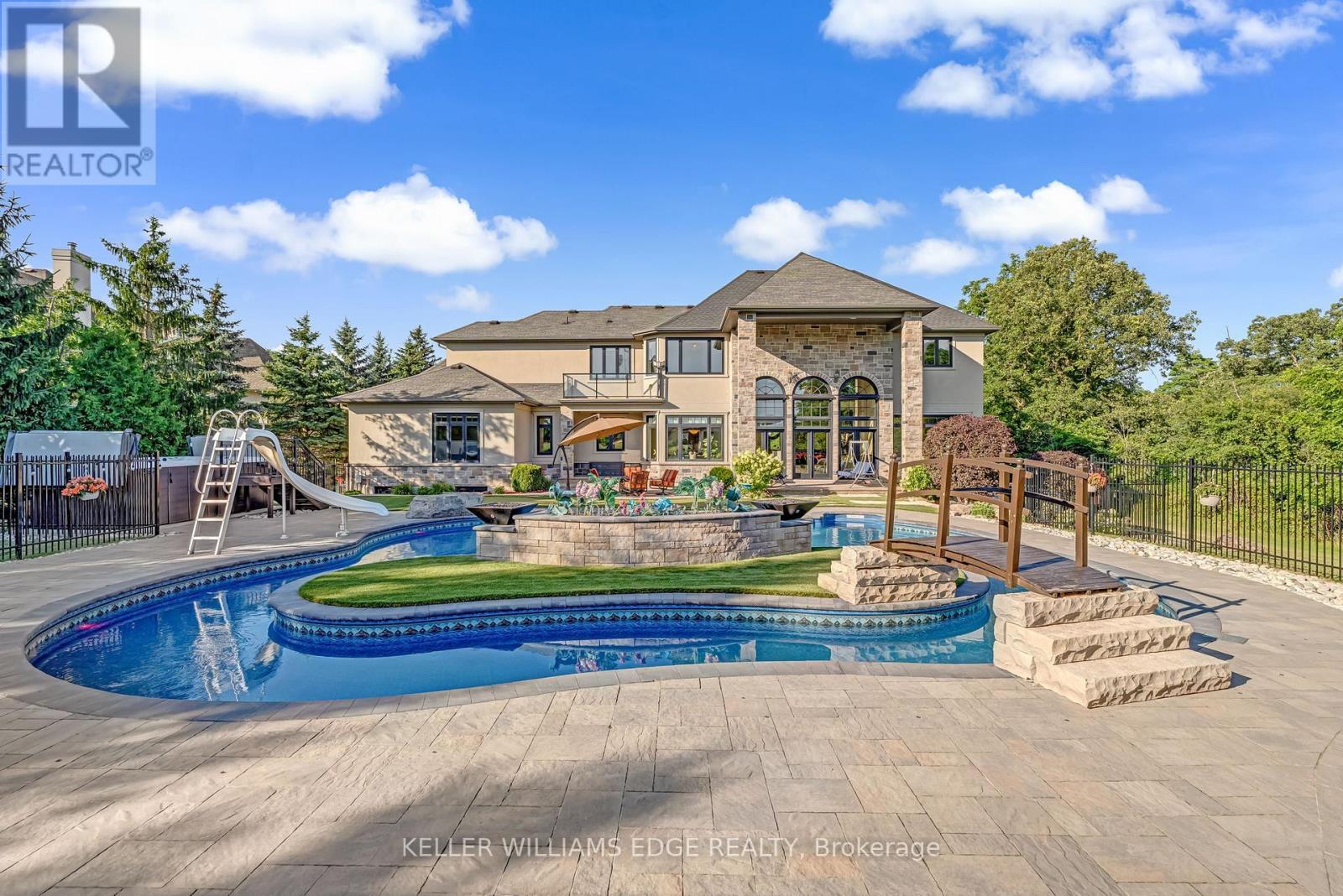 3122 Cedar Springs Road, Burlington, ON - Outdoor