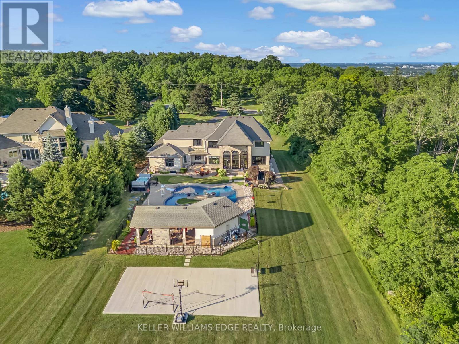 3122 Cedar Springs Road, Burlington, ON - Outdoor With View