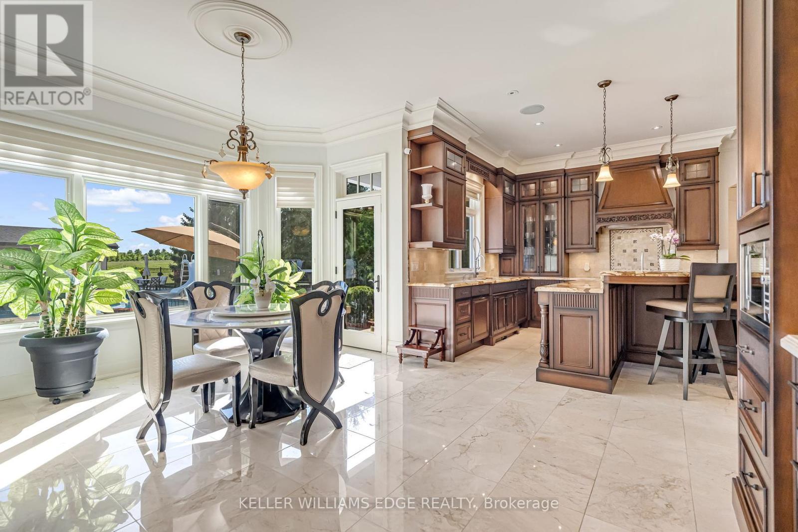 3122 Cedar Springs Road, Burlington, ON - Indoor