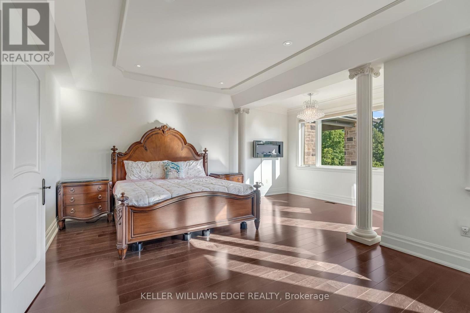 3122 Cedar Springs Road, Burlington, ON - Indoor Photo Showing Bedroom