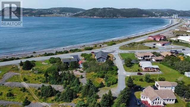 6-8 Tunis Street, Placentia, NL