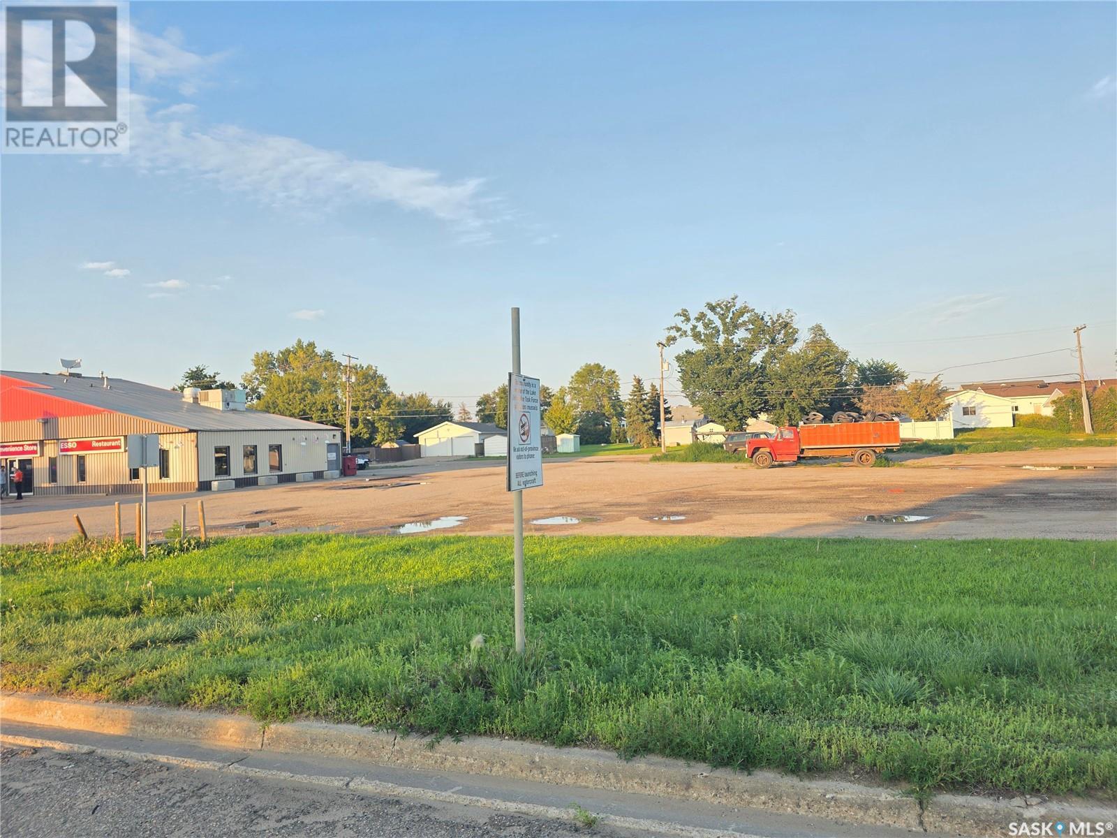 609 Mckenzie Street, Outlook, SK