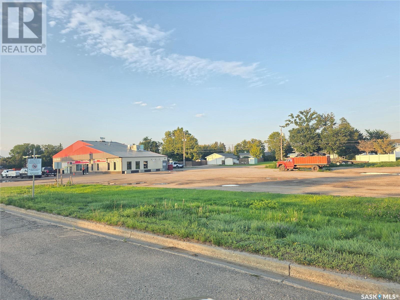 609 Mckenzie Street, Outlook, SK