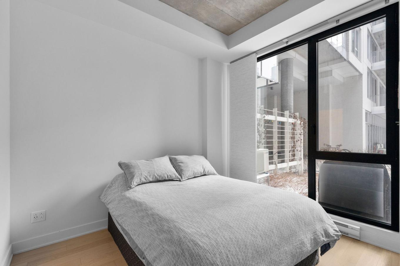 Chambre à coucher - 116-700 Rue St-Paul O., Montréal (Ville-Marie), QC - Indoor Photo Showing Bedroom