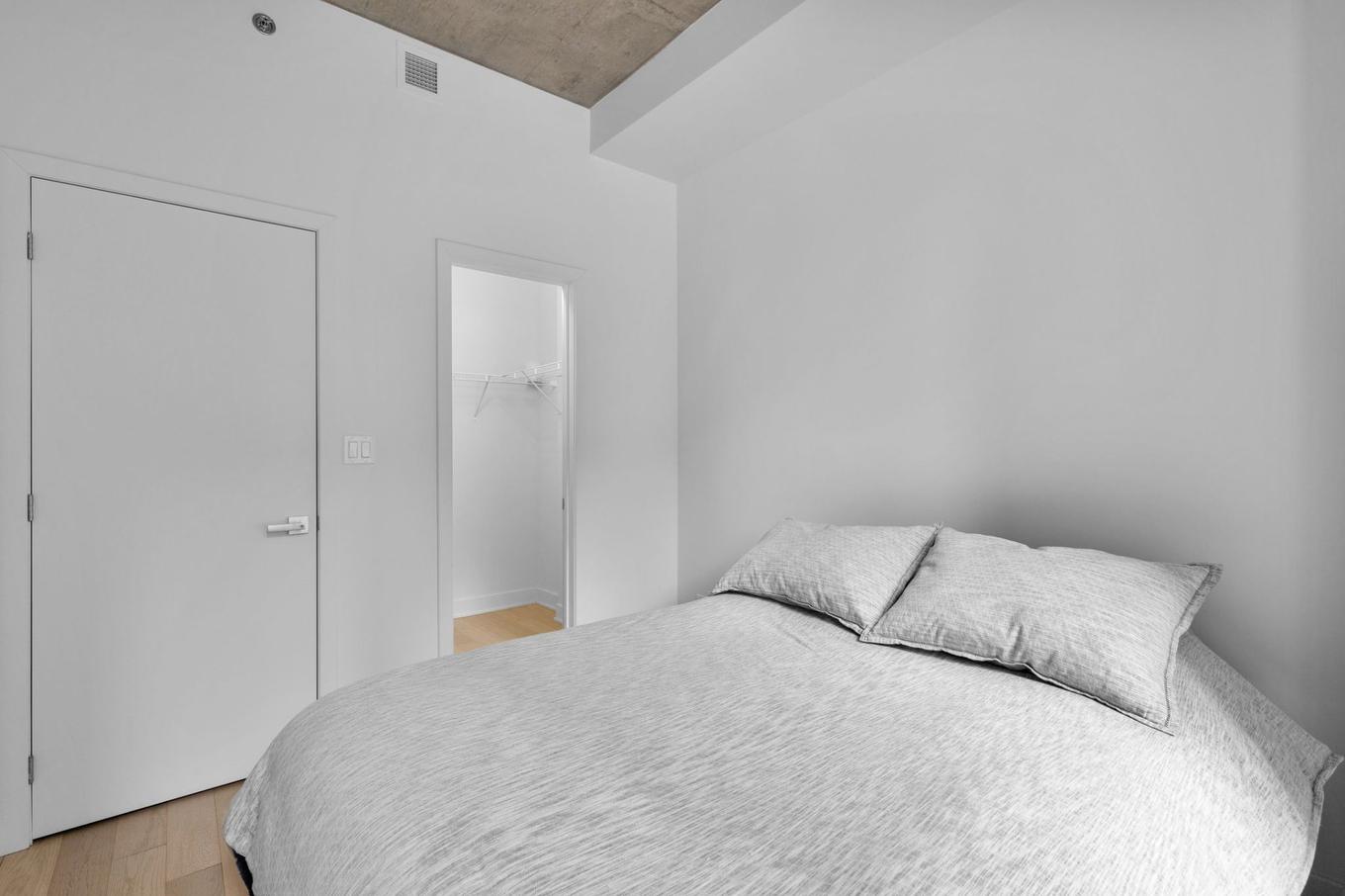 Chambre à coucher - 116-700 Rue St-Paul O., Montréal (Ville-Marie), QC - Indoor Photo Showing Bedroom