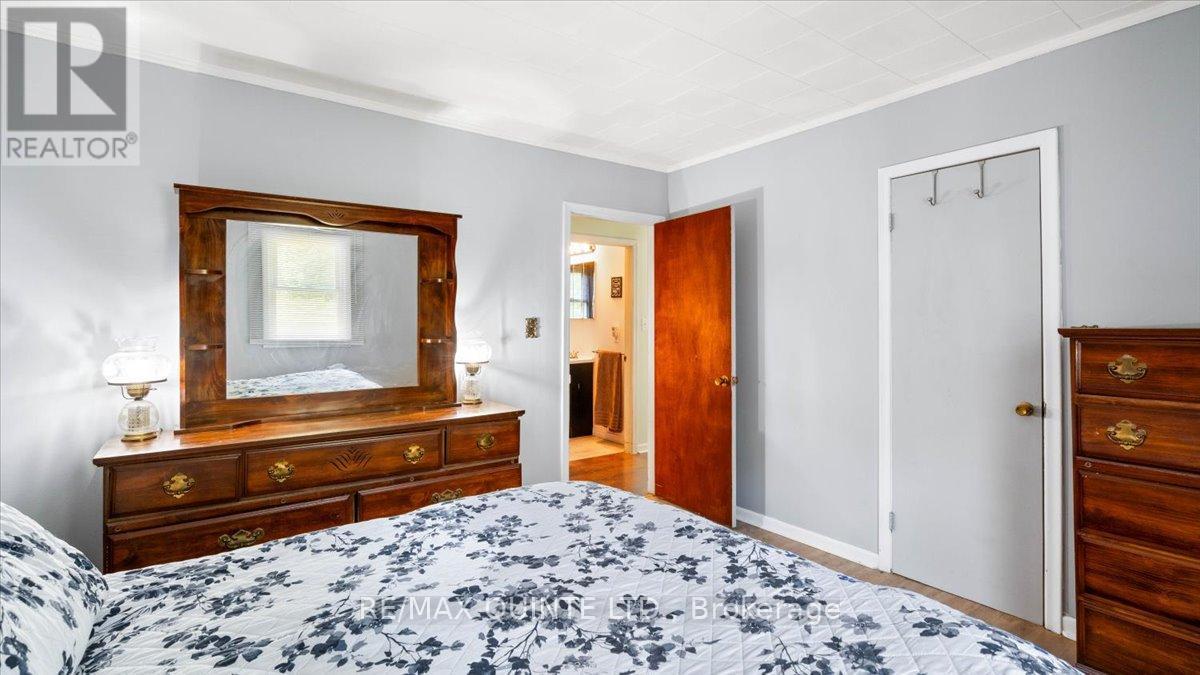 42 A Hawkins Bay Road, Tweed (Elzevir (Twp)), ON - Indoor Photo Showing Bedroom