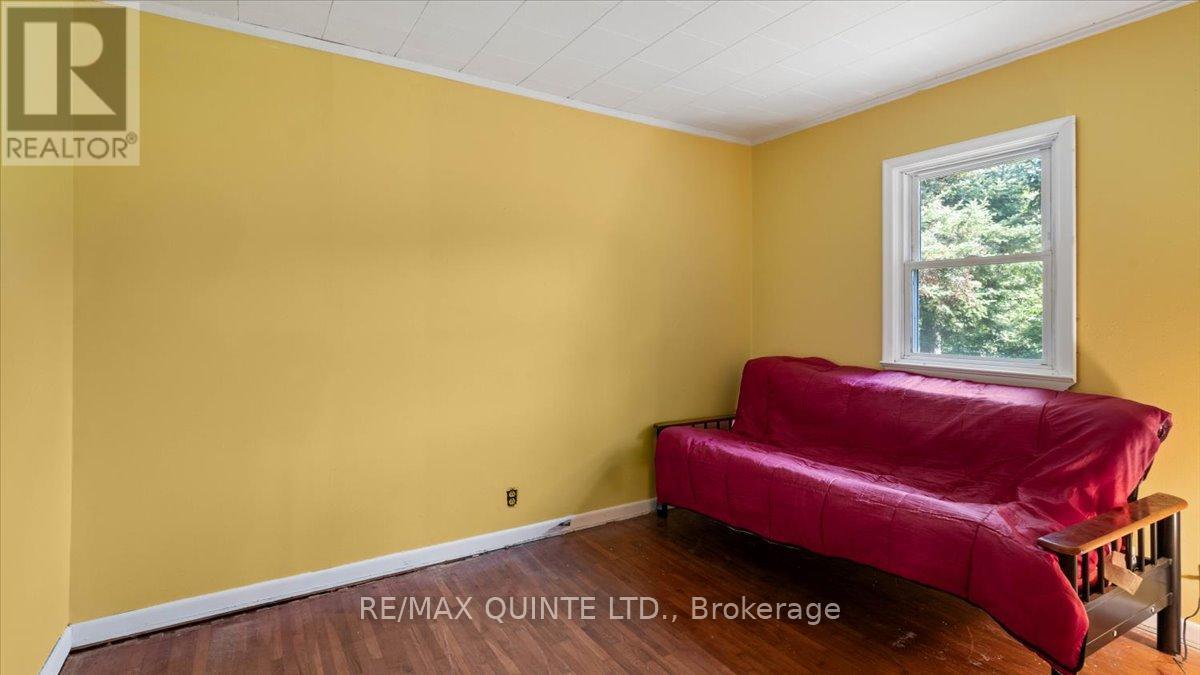 42 A Hawkins Bay Road, Tweed (Elzevir (Twp)), ON - Indoor Photo Showing Bedroom