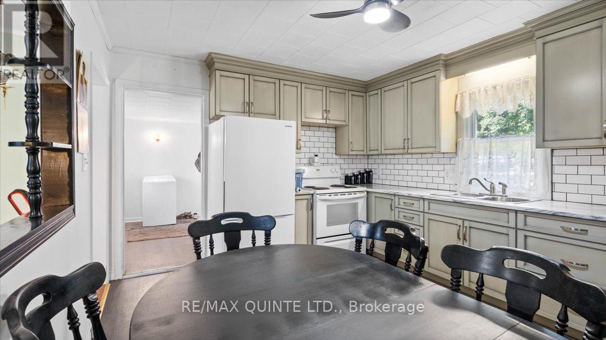 42 A Hawkins Bay Road, Tweed (Elzevir (Twp)), ON - Indoor