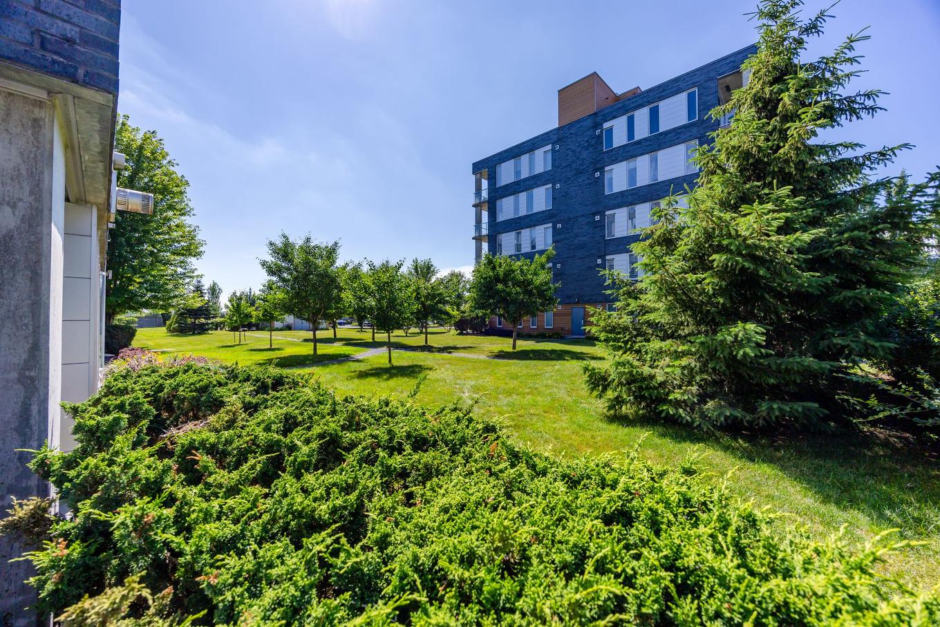 Exterior - 105-9815 Boul. Leduc, Brossard, QC - Outdoor