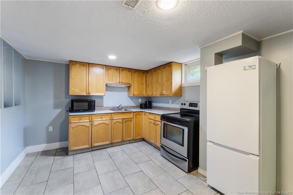 56 Carney, Moncton, NB