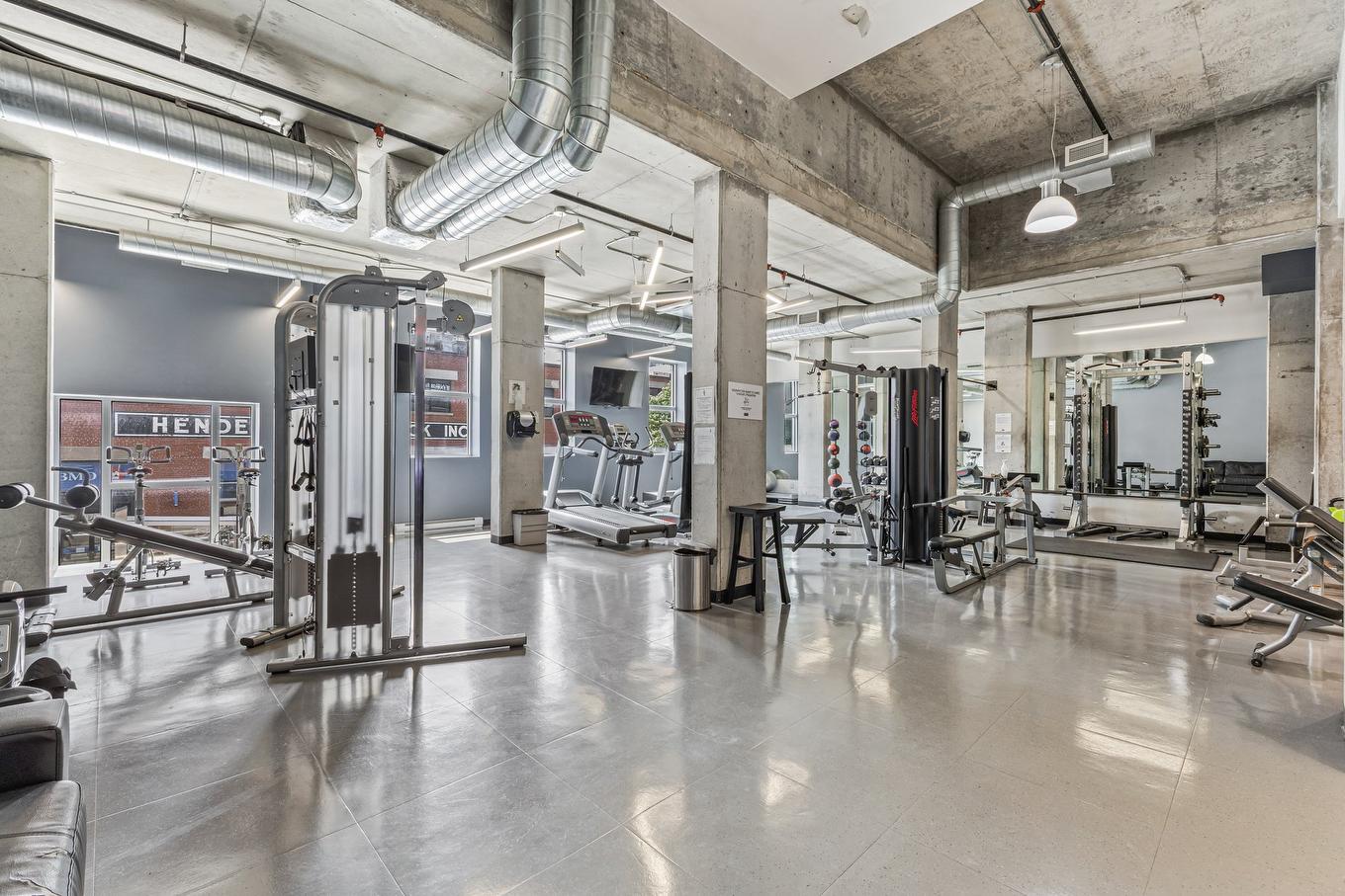 Salle d'exercice - 907-1045 Rue Wellington, Montréal (Le Sud-Ouest), QC - Indoor Photo Showing Gym Room