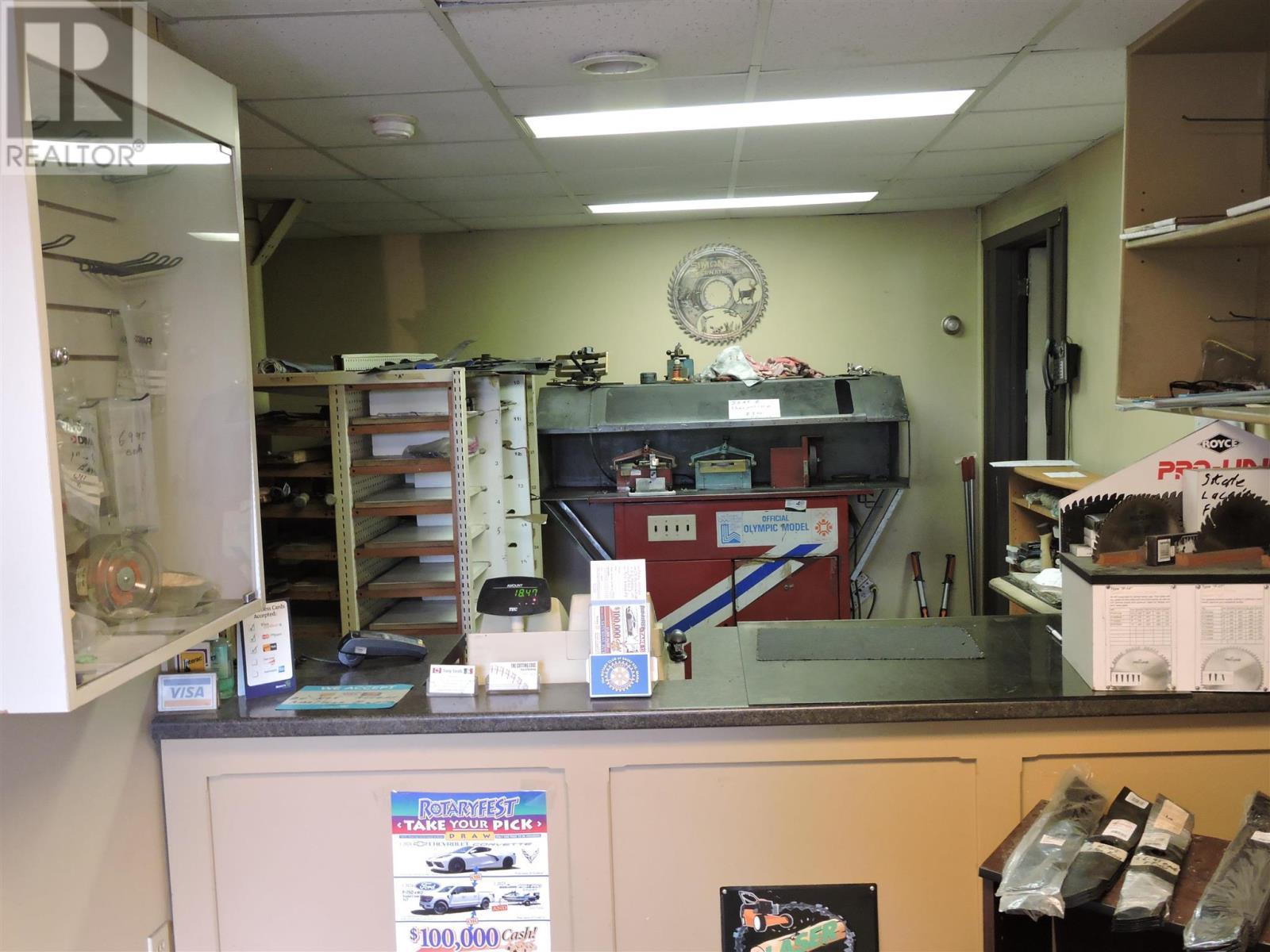 90 St. Andrew'S Ter, Sault Ste. Marie, ON