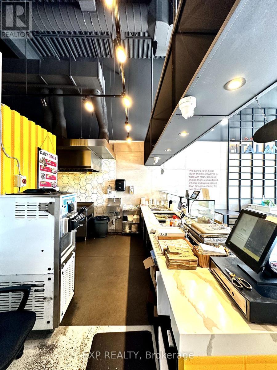 #A6 - 70 World Drive, Mississauga, ON