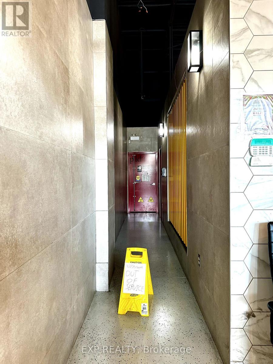 #A6 - 70 World Drive, Mississauga, ON