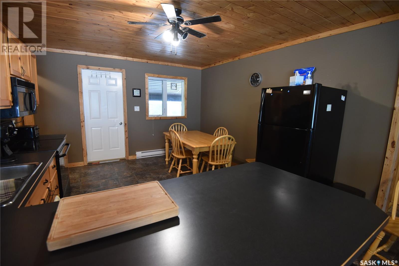 217 Birch Drive, Tobin Lake, SK - Indoor
