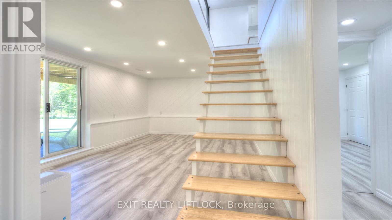 868 Addington Road, Brudenell, Lyndoch And Raglan, ON - Indoor Photo Showing Other Room