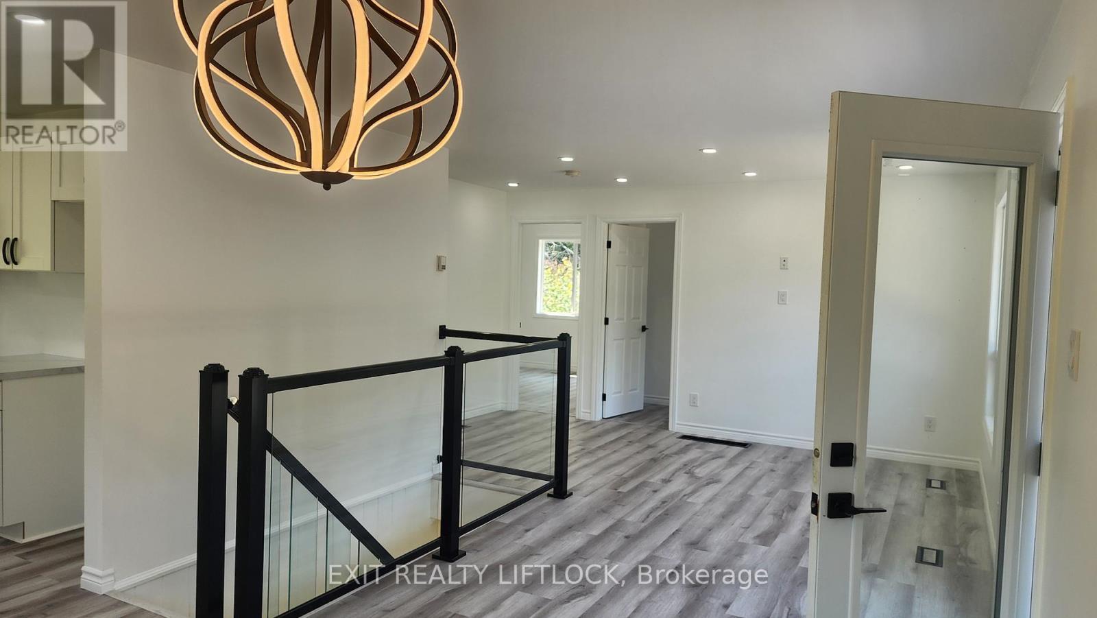 868 Addington Road, Brudenell, Lyndoch And Raglan, ON - Indoor Photo Showing Other Room