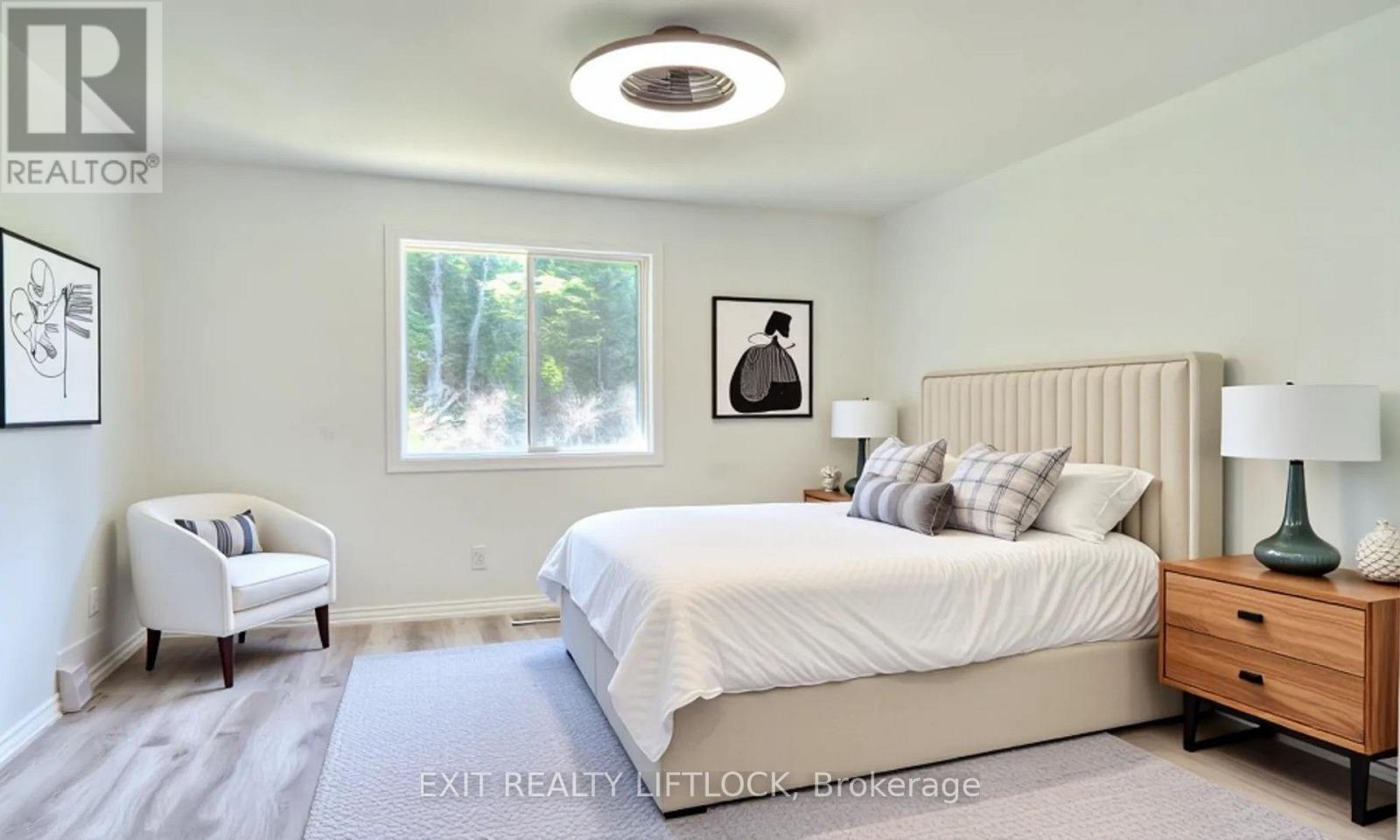 868 Addington Road, Brudenell, Lyndoch And Raglan, ON - Indoor Photo Showing Bedroom