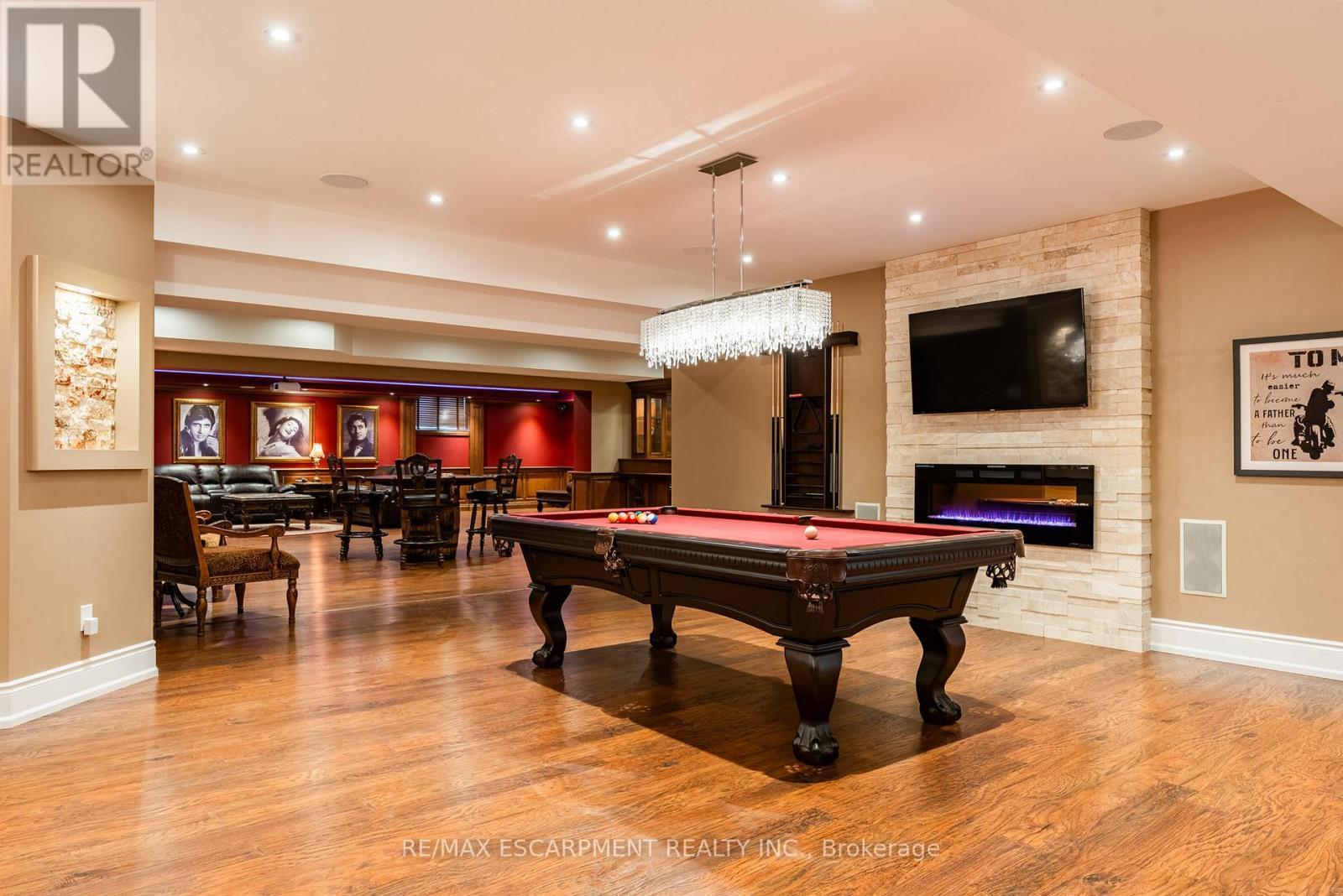 2594 Bluffs Way, Burlington, ON - Indoor Photo Showing Other Room