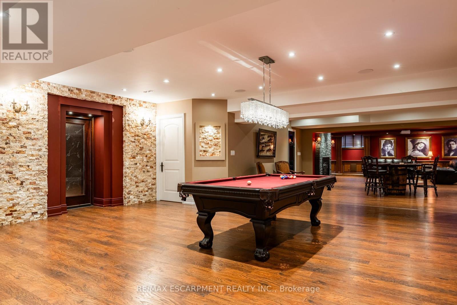 2594 Bluffs Way, Burlington, ON - Indoor Photo Showing Other Room