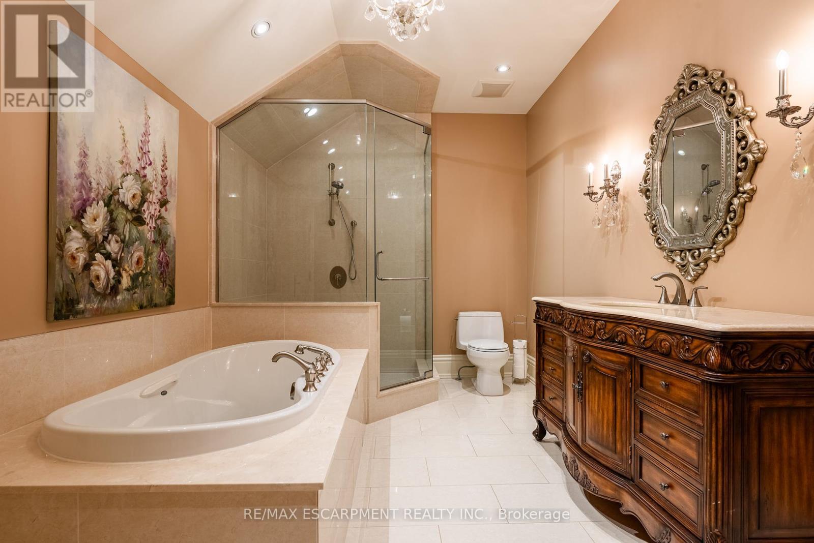 2594 Bluffs Way, Burlington, ON - Indoor Photo Showing Bathroom