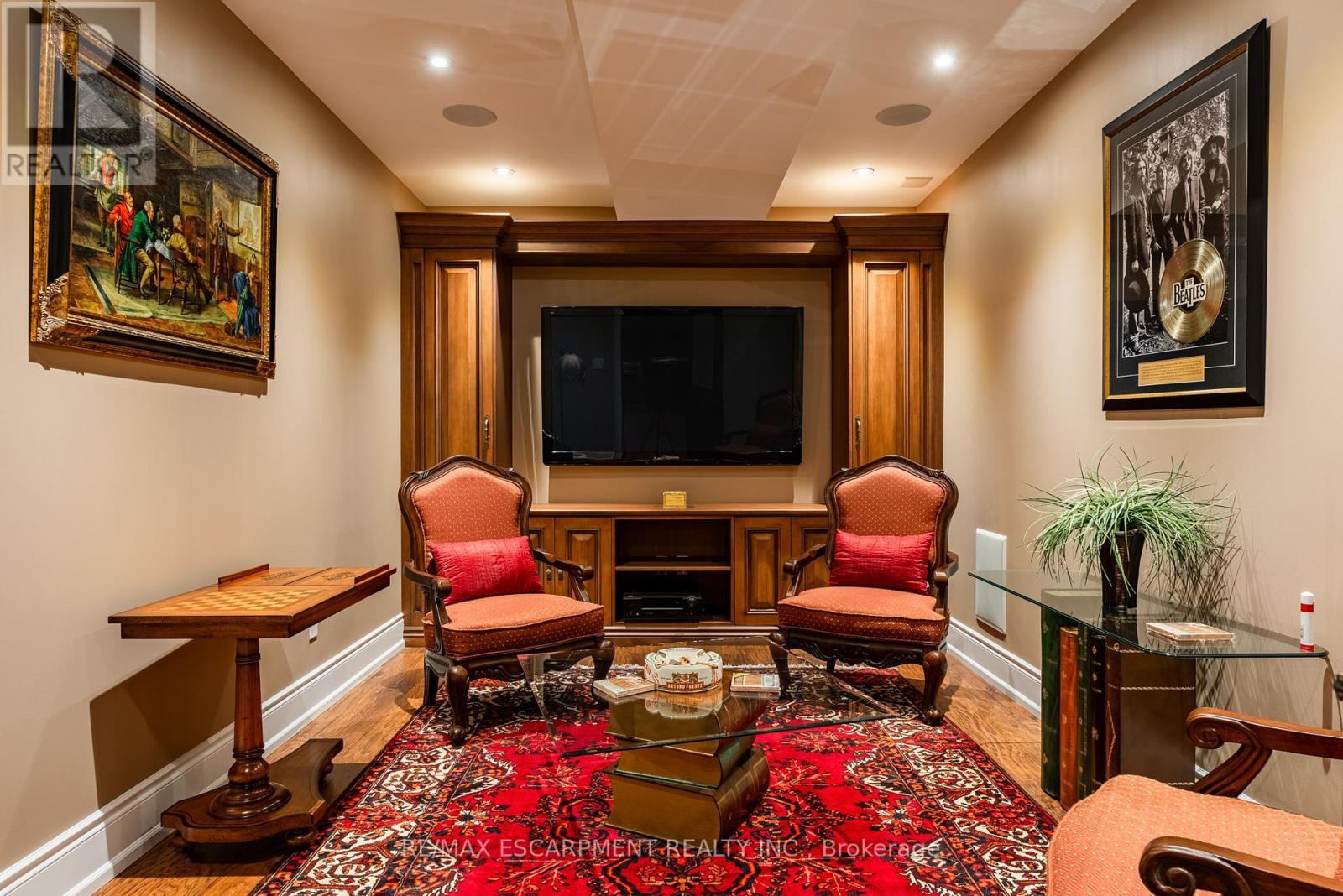 2594 Bluffs Way, Burlington, ON - Indoor