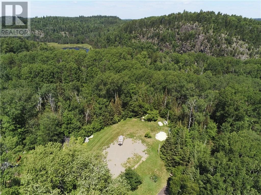 6 Gill Crescent, Onaping, ON