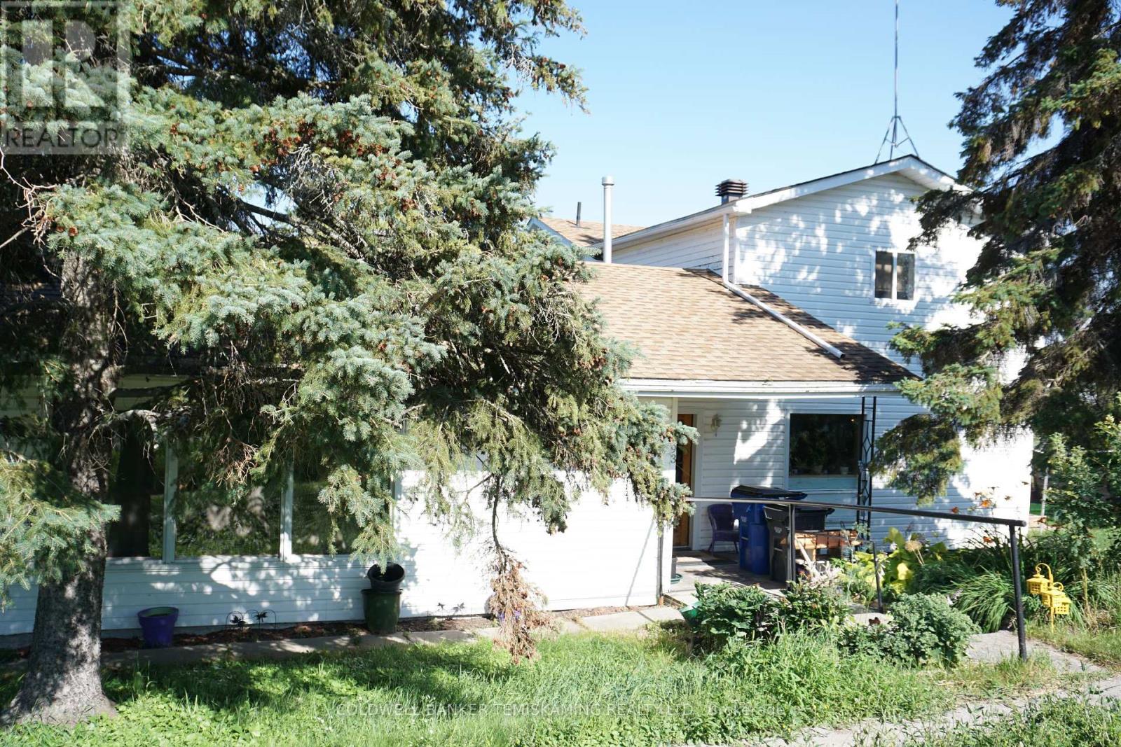 Front - 293 Meridian Avenue, Temiskaming Shores (Haileybury), ON - Outdoor