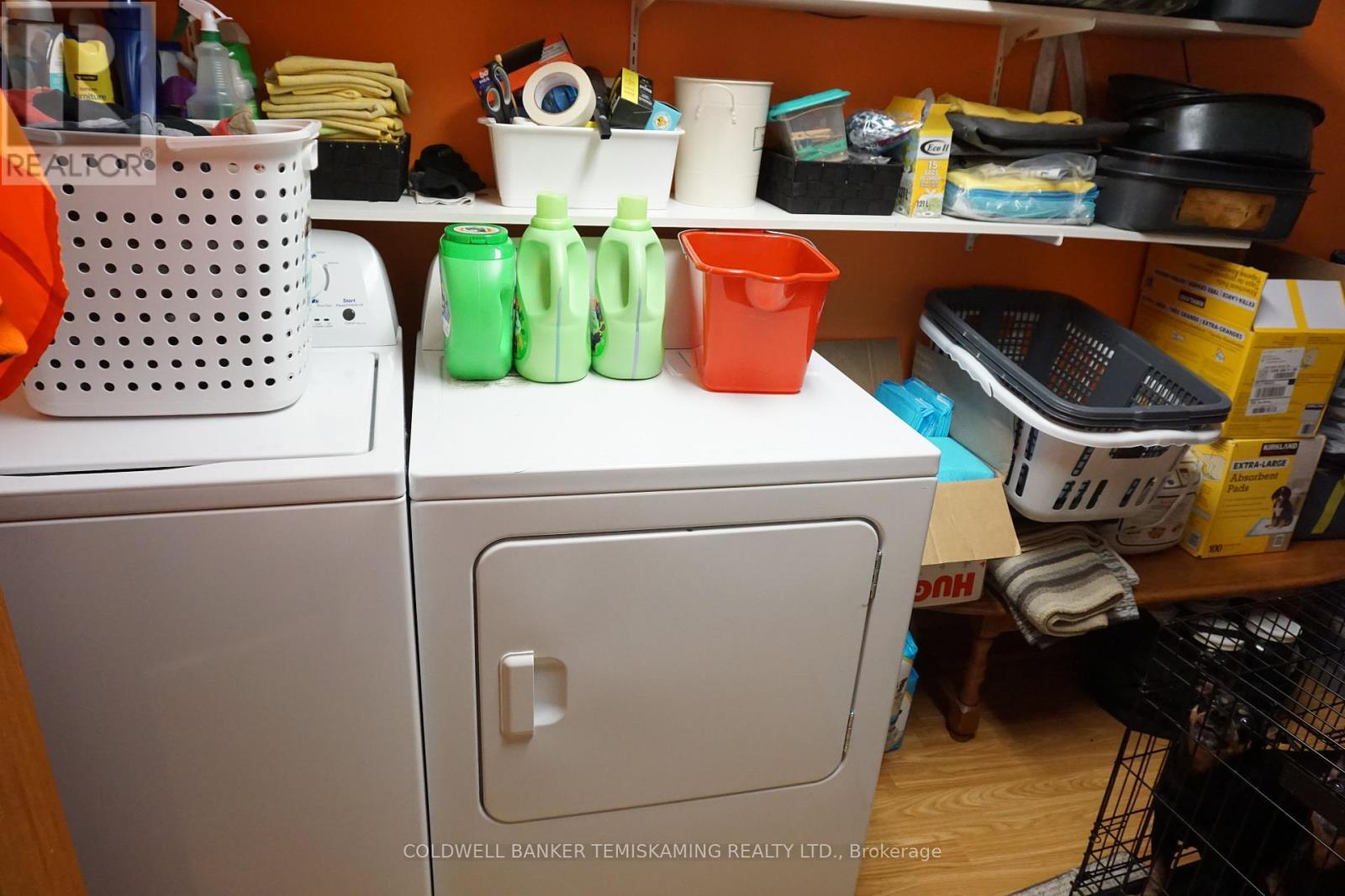Unit 1-Laundry - 293 Meridian Avenue, Temiskaming Shores (Haileybury), ON - Indoor Photo Showing Laundry Room
