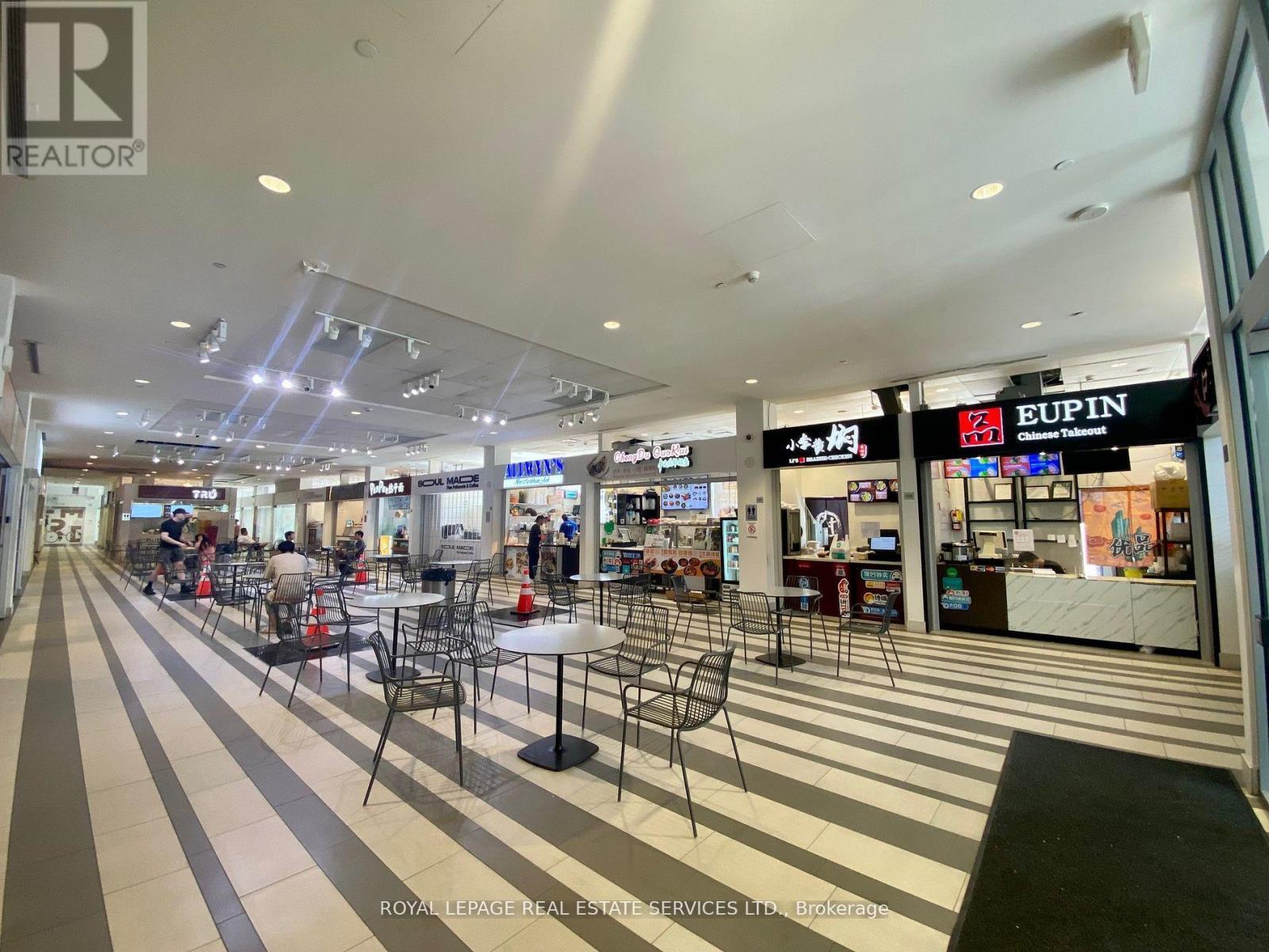 144 - 4750 Yonge Street, Toronto, ON