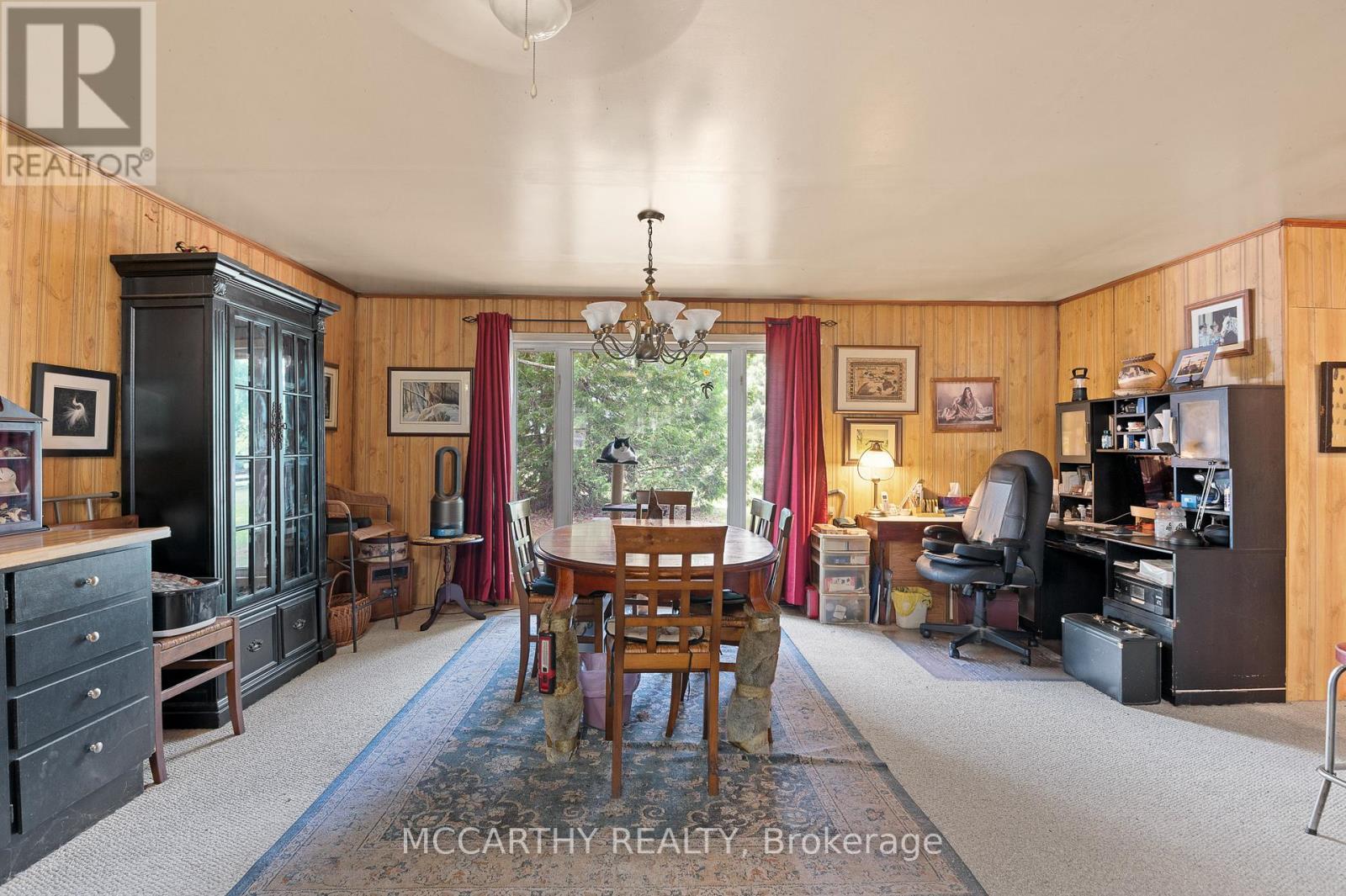 21 Mccutcheon Road, Mulmur, ON - Indoor Photo Showing Dining Room