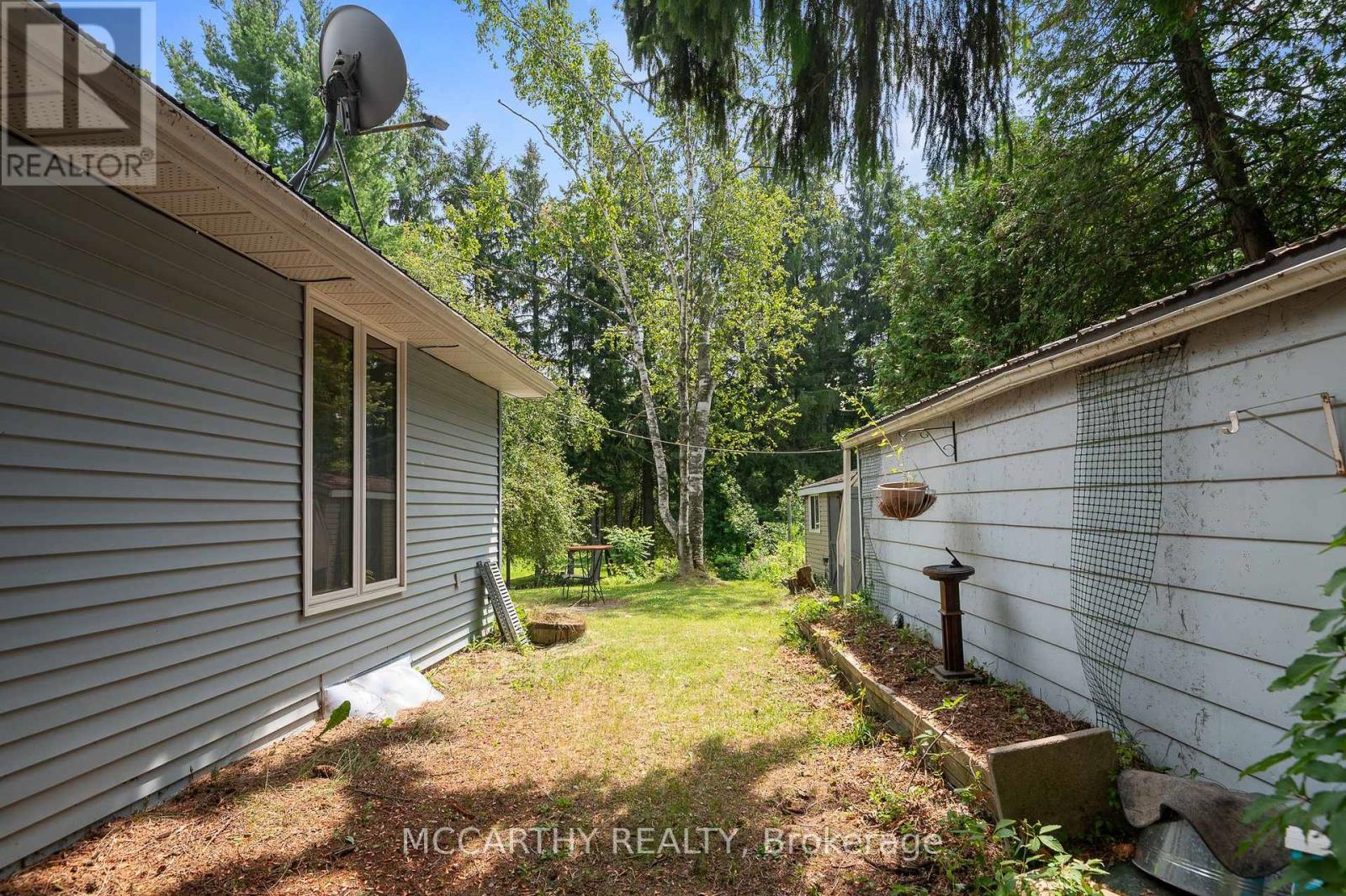 21 Mccutcheon Road, Mulmur, ON - Outdoor With Exterior