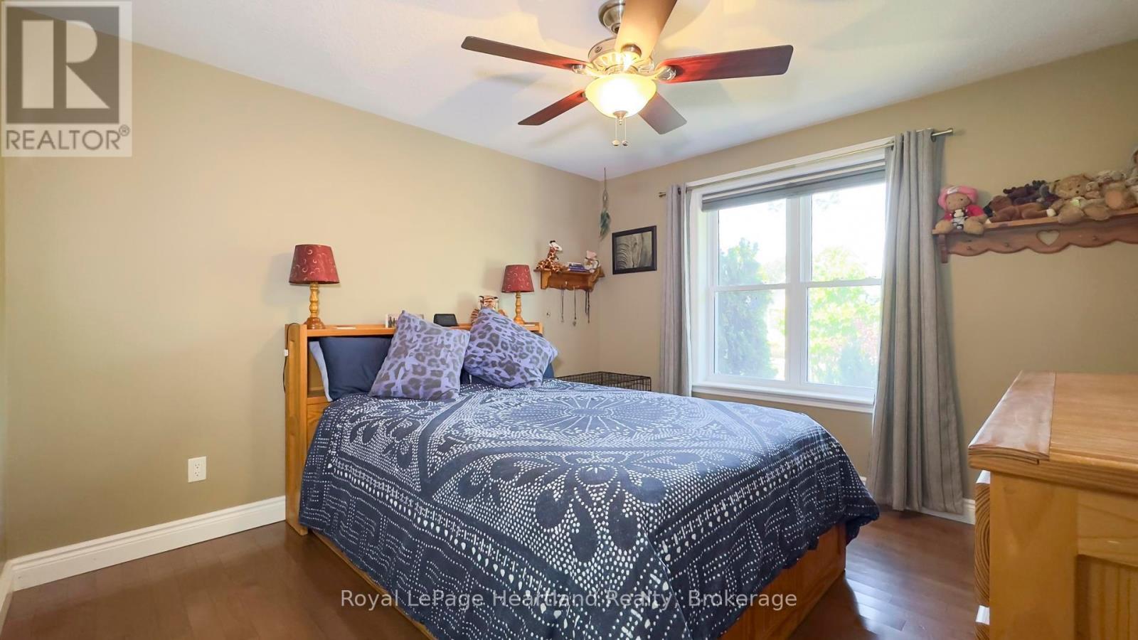 39 Balvina Drive W, Goderich (Goderich (Town)), ON - Indoor Photo Showing Bedroom