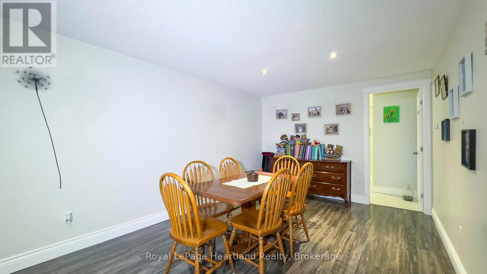 39 Balvina Drive W, Goderich (Goderich (Town)), ON - Indoor Photo Showing Dining Room