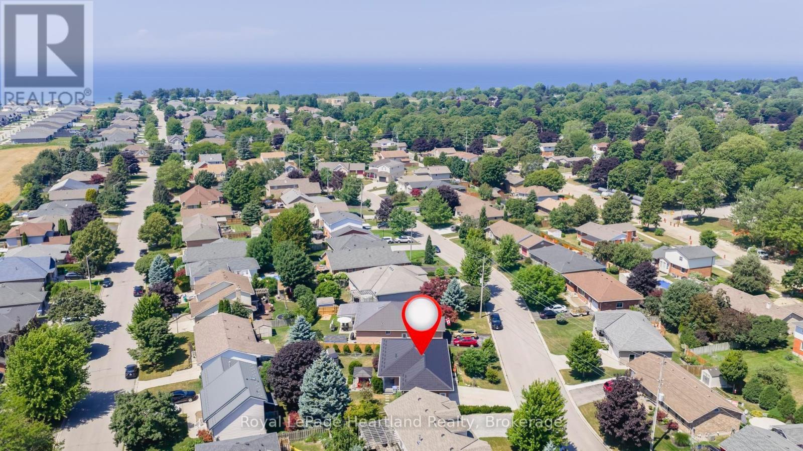 39 Balvina Drive W, Goderich (Goderich (Town)), ON - Outdoor With View
