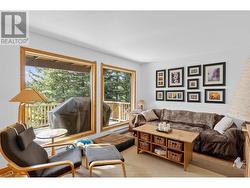 Family room off kitchen -