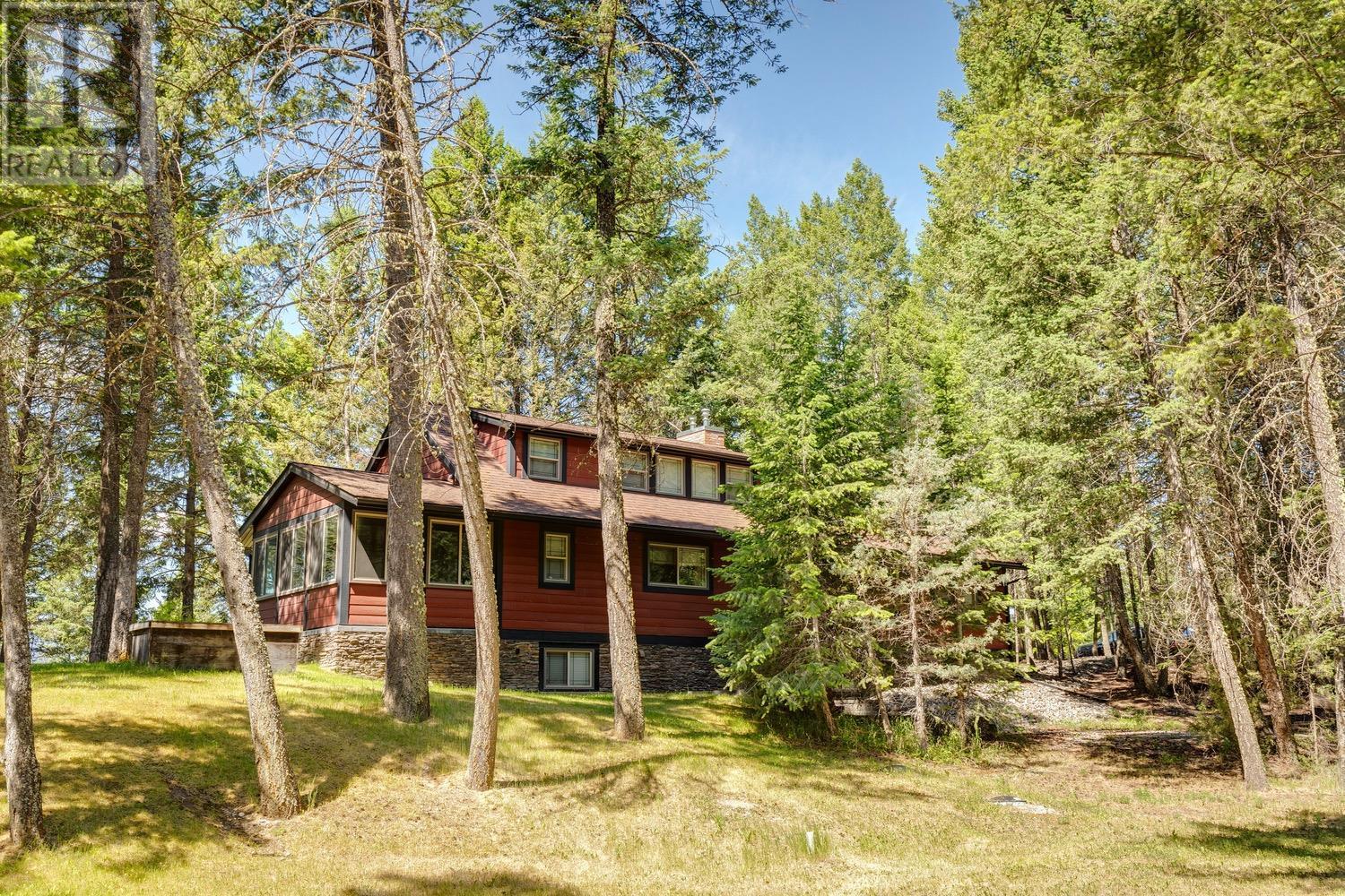 8566 Eacrett Road, Dry Gulch, BC - Outdoor