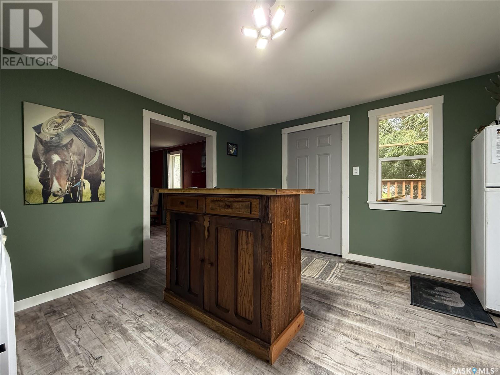 224 Front Street, Eastend, SK - Indoor Photo Showing Other Room