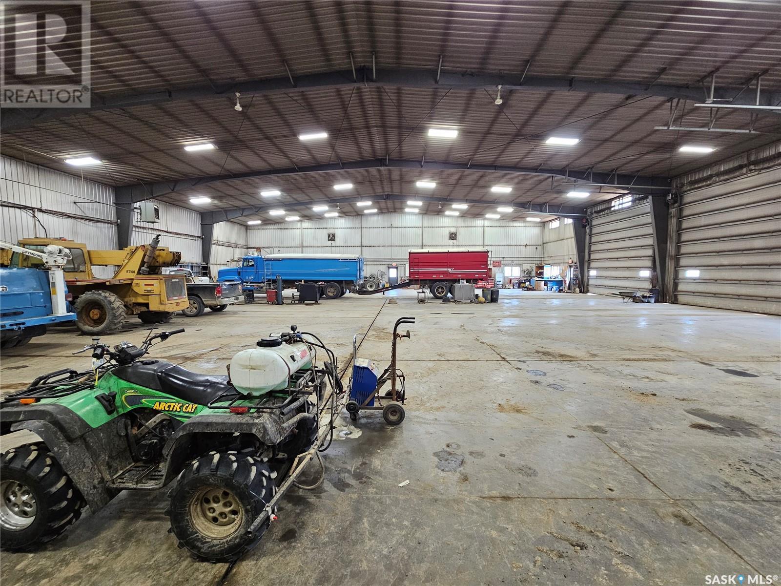 Carlyle Contracting Buildings & Land, Moose Mountain Rm No. 63, SK