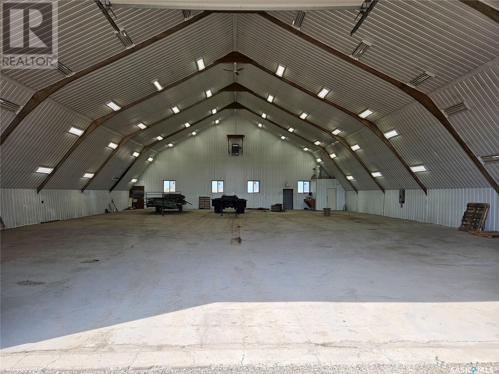 Carlyle Contracting Buildings & Land, Moose Mountain Rm No. 63, SK