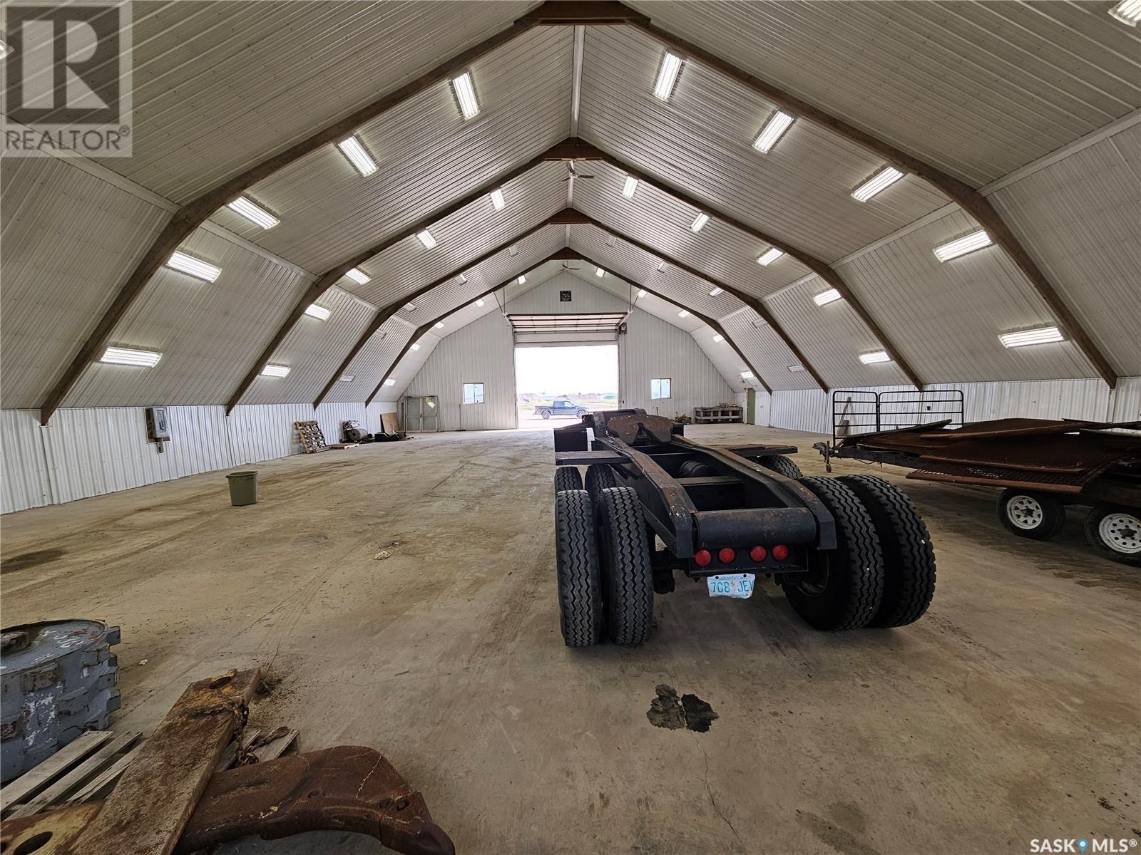 Carlyle Contracting Buildings & Land, Moose Mountain Rm No. 63, SK