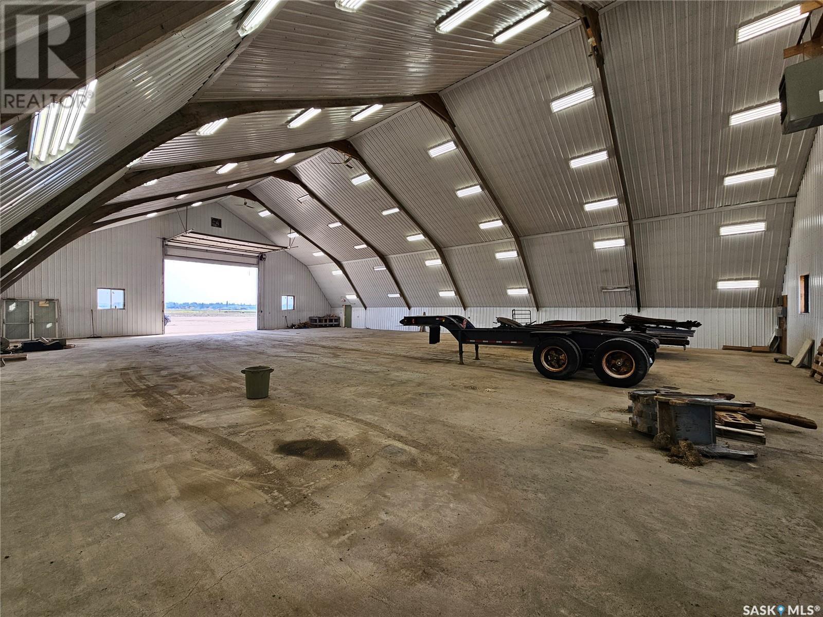 Carlyle Contracting Buildings & Land, Moose Mountain Rm No. 63, SK