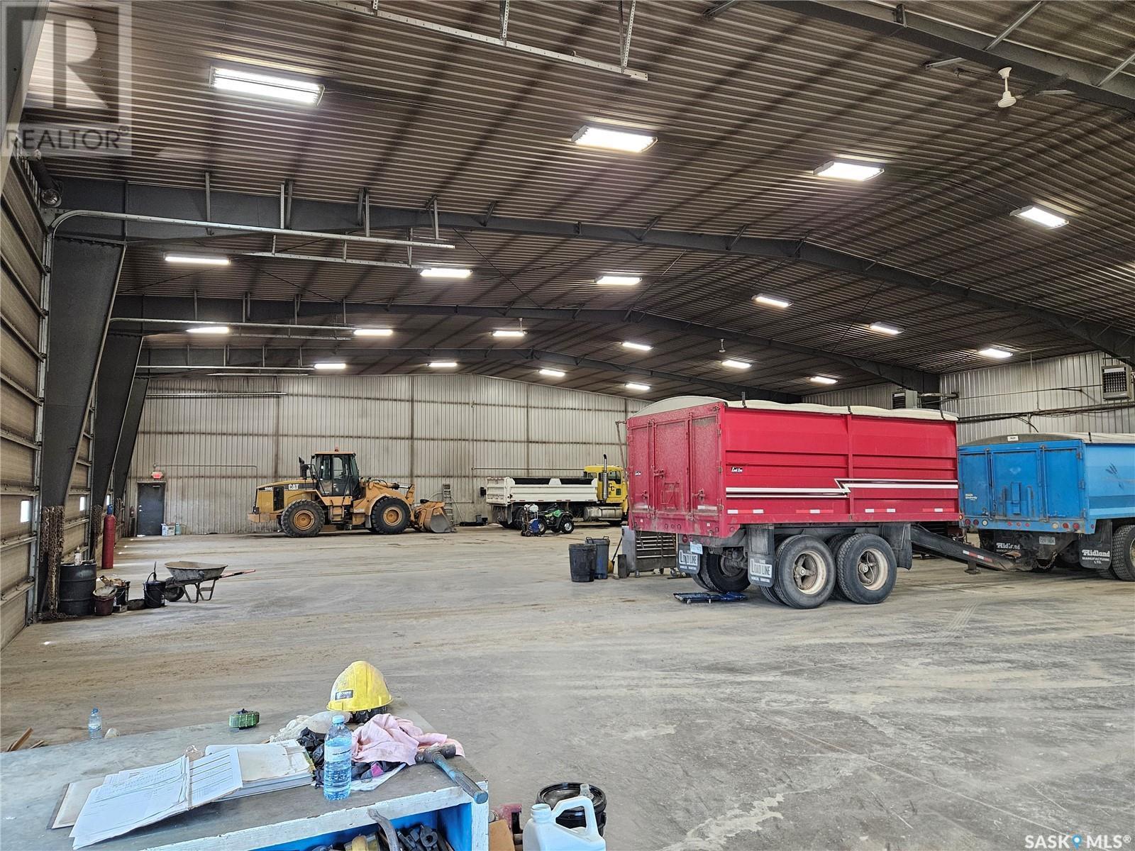 Carlyle Contracting Buildings & Land, Moose Mountain Rm No. 63, SK