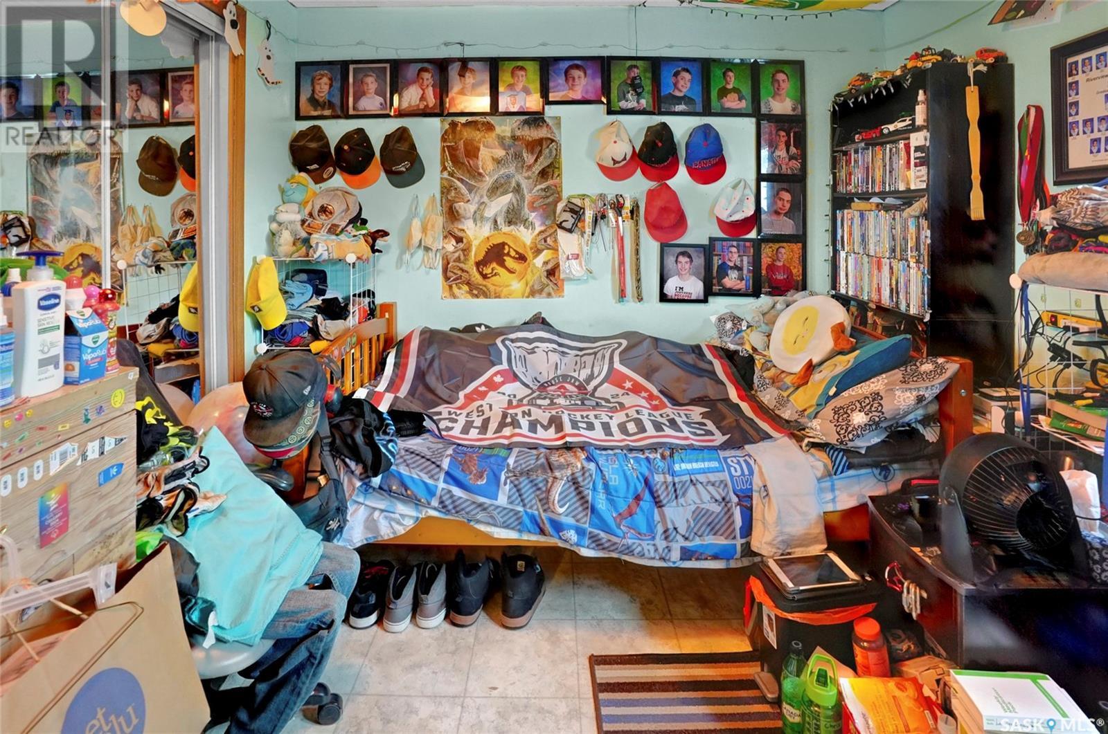 41 Main Street, Tuxford, SK - Indoor Photo Showing Other Room