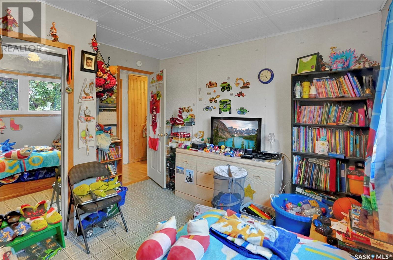 41 Main Street, Tuxford, SK - Indoor Photo Showing Other Room