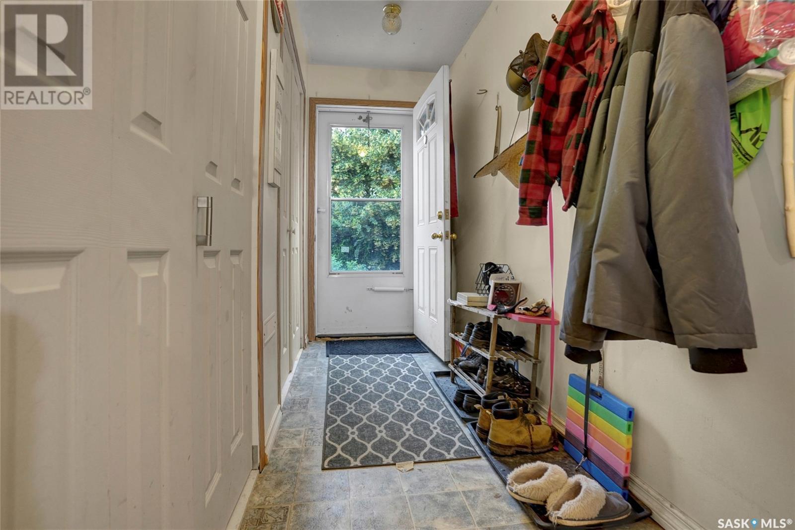 41 Main Street, Tuxford, SK - Indoor Photo Showing Other Room