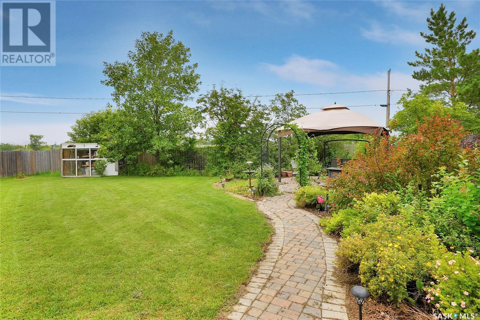 41 Main Street, Tuxford, SK - Outdoor